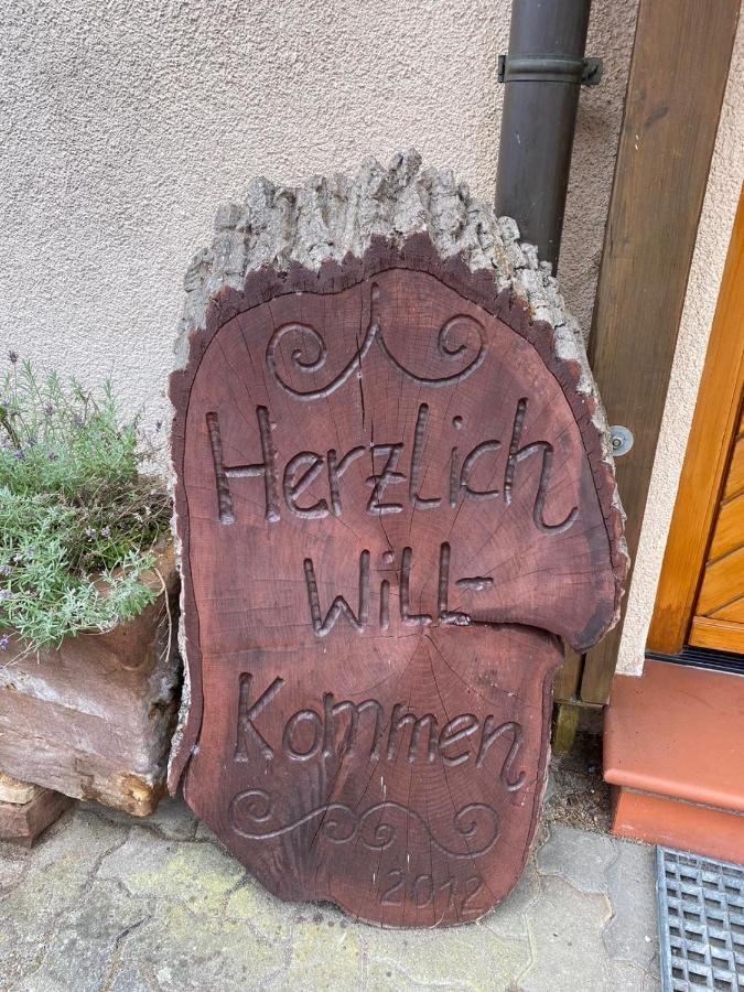 Pension - Gaestehaus Zum Pfaelzerwald Hinterweidenthal Eksteriør bilde