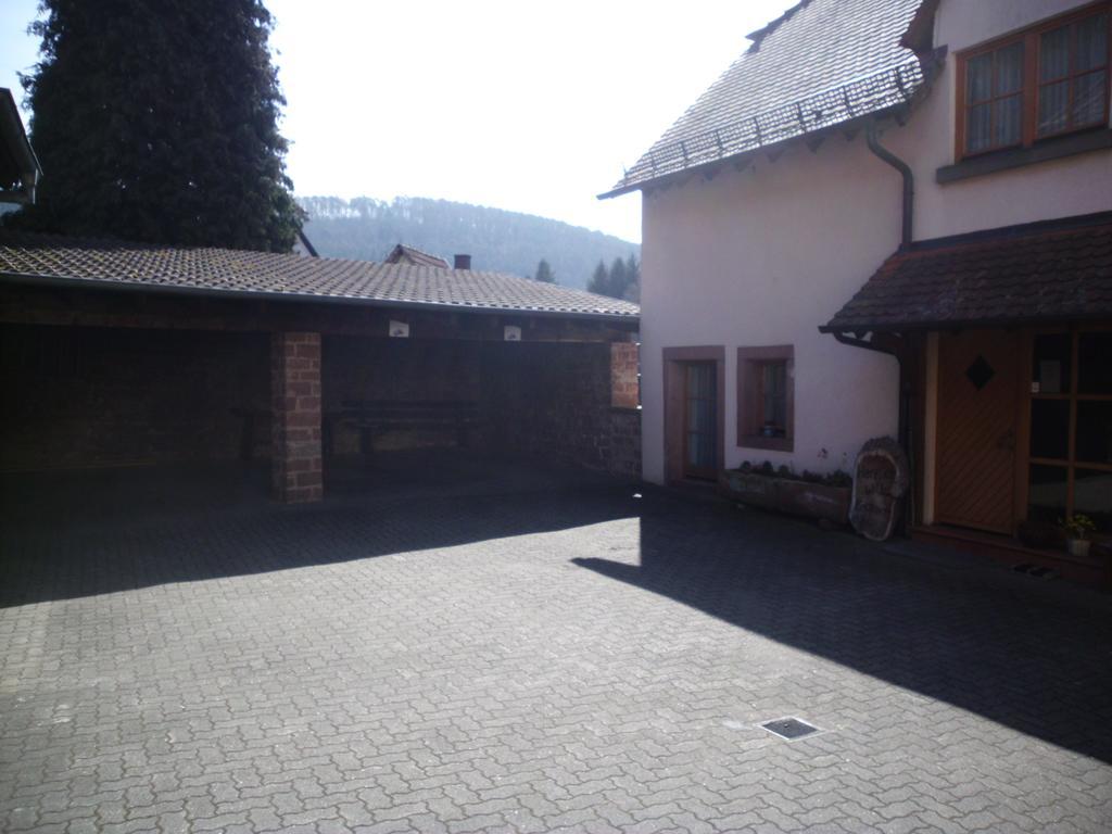 Pension - Gaestehaus Zum Pfaelzerwald Hinterweidenthal Eksteriør bilde